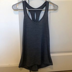 I am moving and cleaning out my closet!